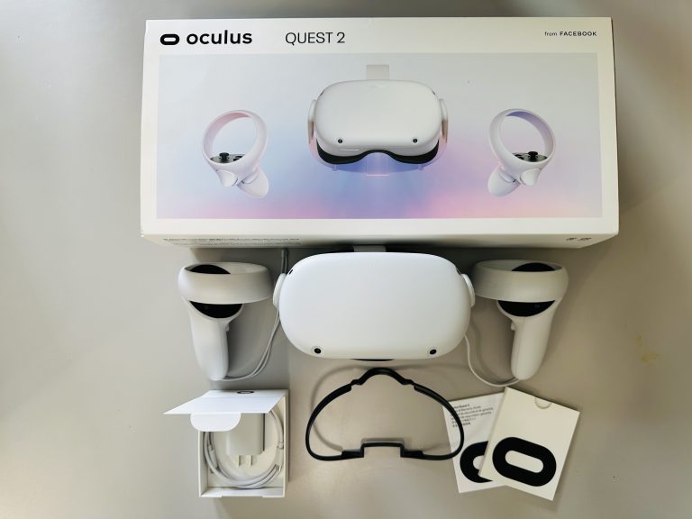 oculus QUEST 2 (256GB)<br>オールインワンVRヘッドセット